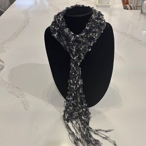 Elegant Black and Gray Women's Scarf